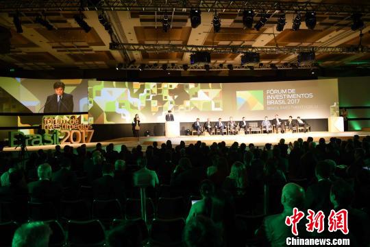 ͼΪ������ʽ�ֳ���Ī����