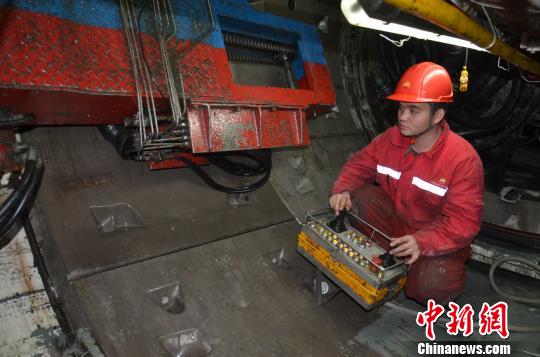 ͼΪƴװ˾����ƴװ������Ƭ��̷����