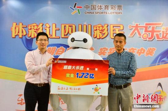 ����ͼ���Ĵ��ɶ���һ������&ldquo;���&rdquo;����ʡ��������죬�ֳ����1000��ͼƬ��Դ��CFP�Ӿ��й�