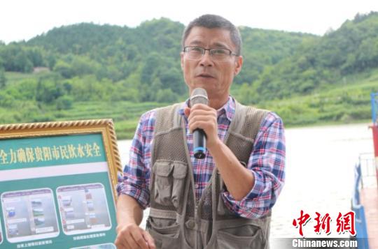 �Ƴɵ����ڽ��ܡ������