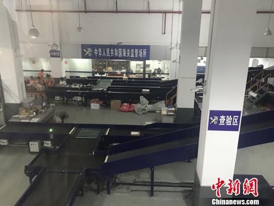 �ڸ�����ת�ļ�����ˮ���ϣ�һ���������ʰ������&ldquo;�ж�&rdquo;��X�⣬��ͨ�����ʹ��ּ𵽲�ͬ�������մ�