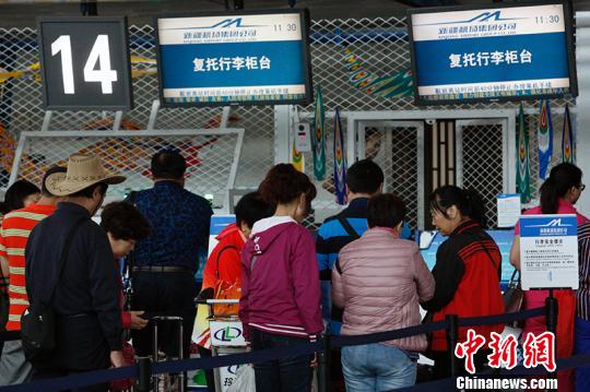 �ÿ��ŶӰ����˻���������С��