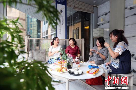 Ȫ괴ҵɺ׳󣬲ͨгʵȡĳɼ