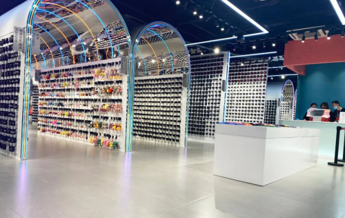 ¡°ÅäÊεÚÈý¿Õ¼ä¡±²ÝÝ®¹û×Ó¶ÈýµêÆë·¢£¬ºÏ·ÊÊ×µê