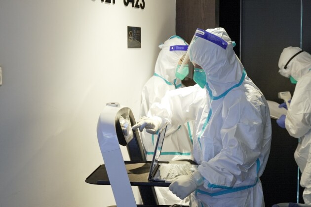 普渡机器人驰援奥运工作者隔离酒店,扎紧“外防输入”口子