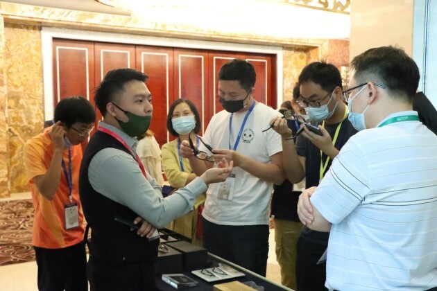 《消费级AR/MR产品的设计要点》|乐镜科技施世扬出席2022年AR/VR产业链高峰论坛