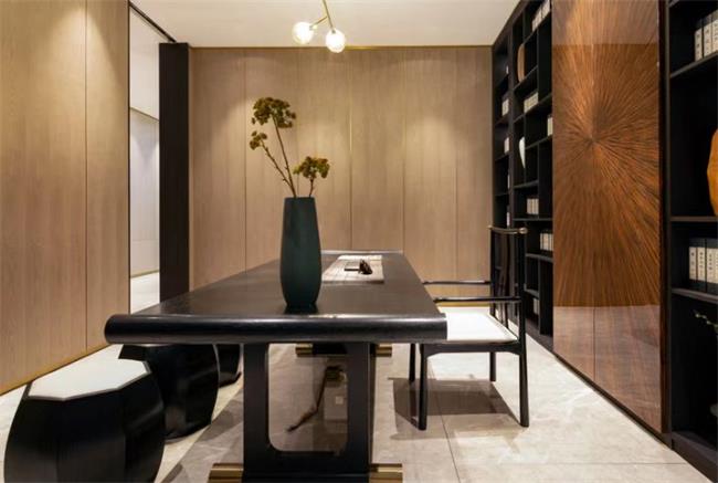 A8�ռ伫����