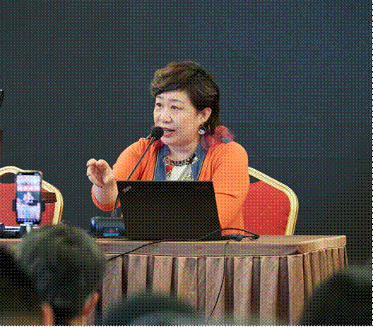 ���������ֳ�����������ù�ʫ���������ӵ�д�����Ķ�