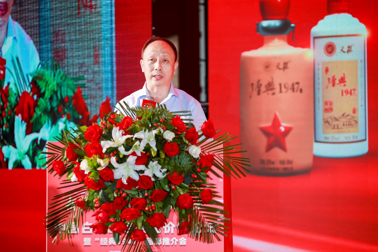 ʯ��ׯ����Э����ϯ��ʯ��ׯ���ƽ��ִ�ʳƷ��ҵ��չ�����쵼С�鸱�鳤  ������.jpg