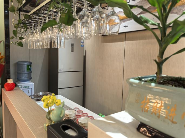 1721273030122137.png 重塑房产经纪行业生态,宜人易家集团在永川建立首个签约服务中心!