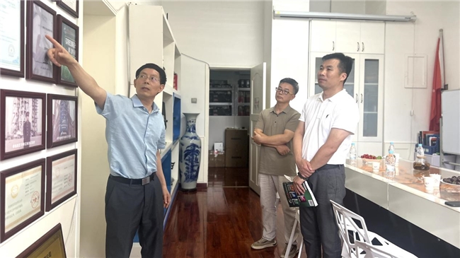 �鷨�������˿Ƽ����£������Ժ���°��Ƽ�����������ƪ��