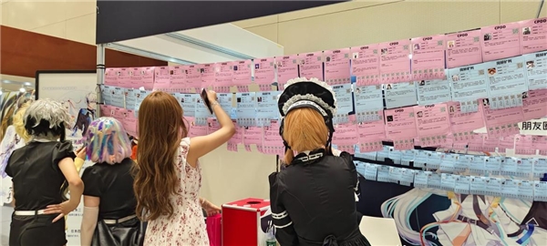 跨次元相遇!名人朋友圈APP线下活动圆满收官