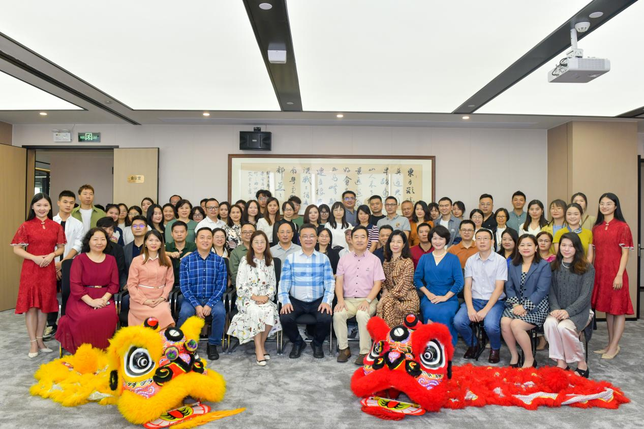 ΢��Ƭ���������ֹ�ͨ����ͼ