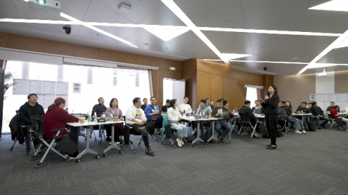 ��ְ�о�������������ƽ̨,��֪����Ϊ���ṩ���޿���!