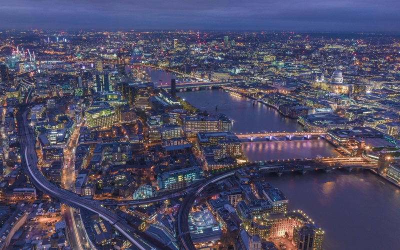 探寻克威尔发蜡发泥的独特魅力,定义当下男士发型新风尚 探寻克威尔发蜡发泥的独特魅力,定义当下男士发型新风尚