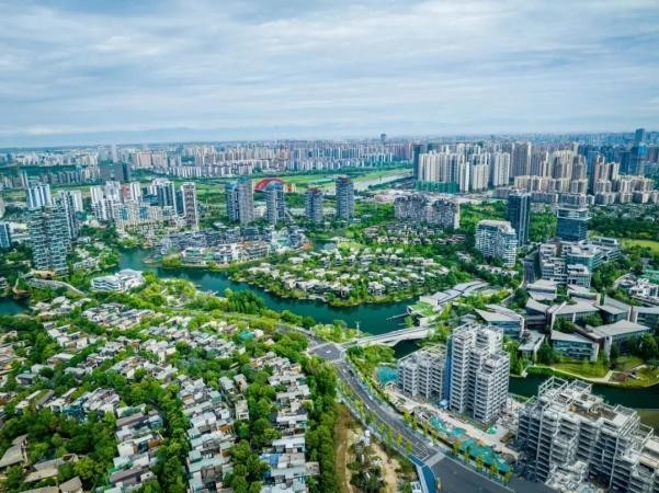 新房过剩,大量闲置