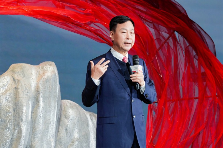 1732502576459022.jpg 配图5:卢锋.jpg