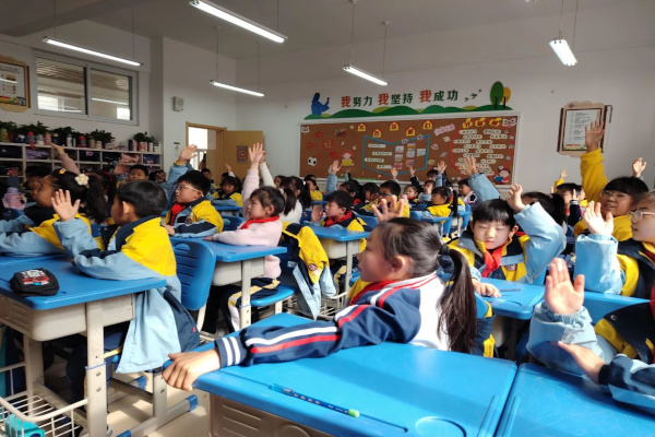 1739932063459996885133.jpg M5.jpg