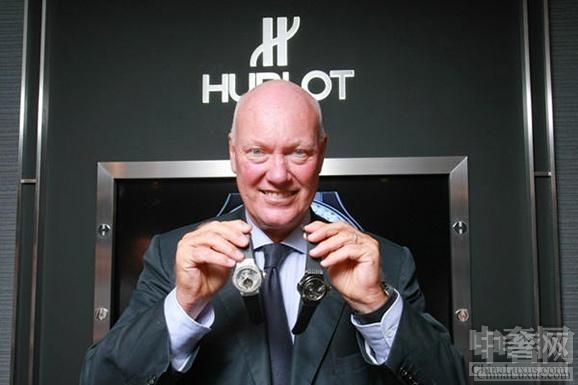 时尚界要反击!时尚界干嘛挖角苹果高管