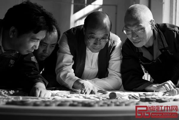 卓木王董事长杜承三领衔的设计团队 卓木王董事长杜承三领衔的设计团队