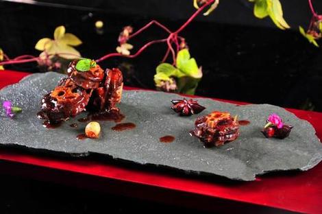 致敬驰援武汉一线医护 巍阁月子中心多重回馈相赠