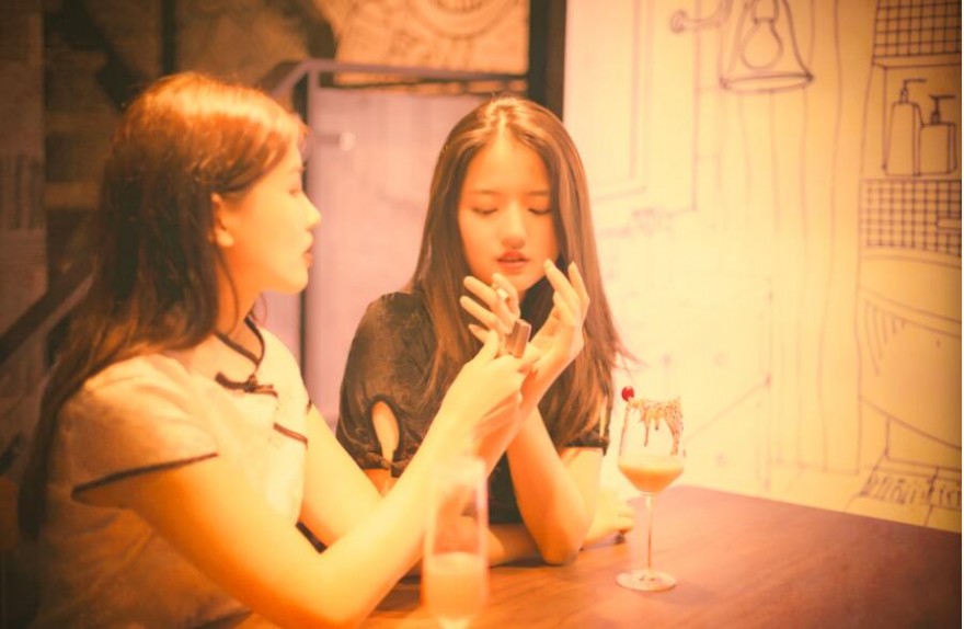 点击打开原图 香港INFINITE浴室品牌全力打造,深圳首家浴室主题咖啡厅