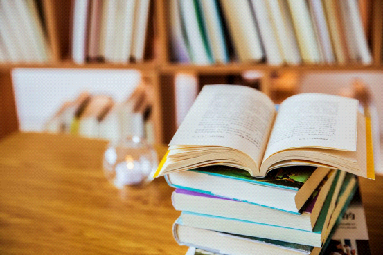 德奥罗兰全铝书柜:为父亲置办一个寄托心灵的小岛